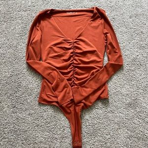 Abercrombie Longsleeve Ruched V-Neck Bodysuit